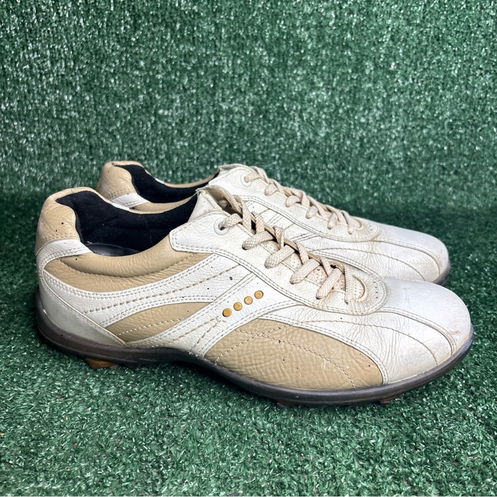 ECCO Biom Natural Motion 41 (8-8.5 US Men)‎ White Leather Spikes Golf Shoe
